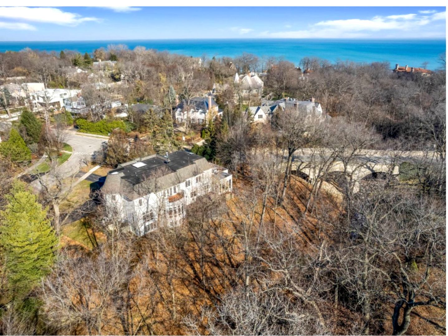 5th image of 130 Maple Hill Rd, Glencoe, IL 60022 | MLS# 12636130