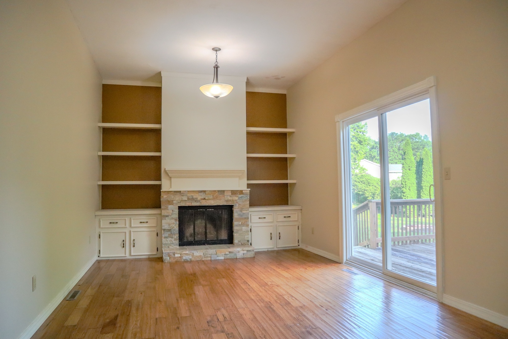 Homes for sale in Mahomet, IL | 1207 W Dianne Ln, Mahomet, IL 61853 | MLS# 12636440