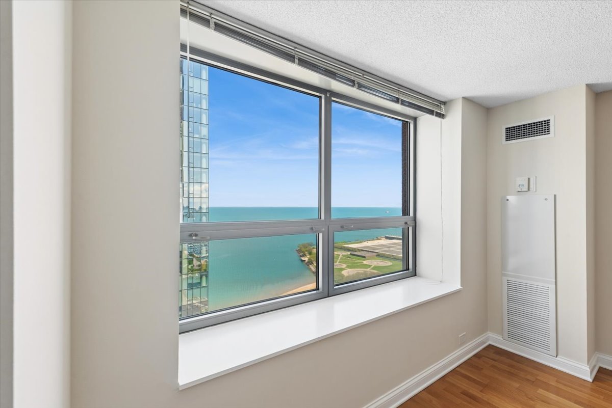 5th image of 474 N Lake Shore Dr, Chicago, IL 60611