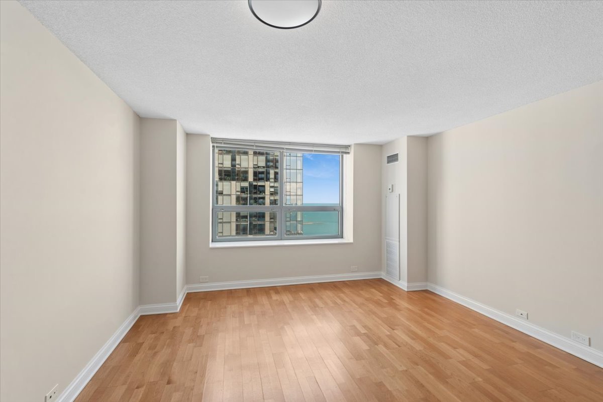 2nd image of 474 N Lake Shore Dr, Chicago, IL 60611