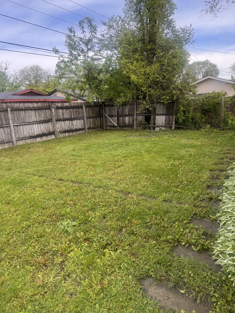 4th image of 16210 Woodbridge Ave, Harvey, IL 60426 | MLS# 12638190