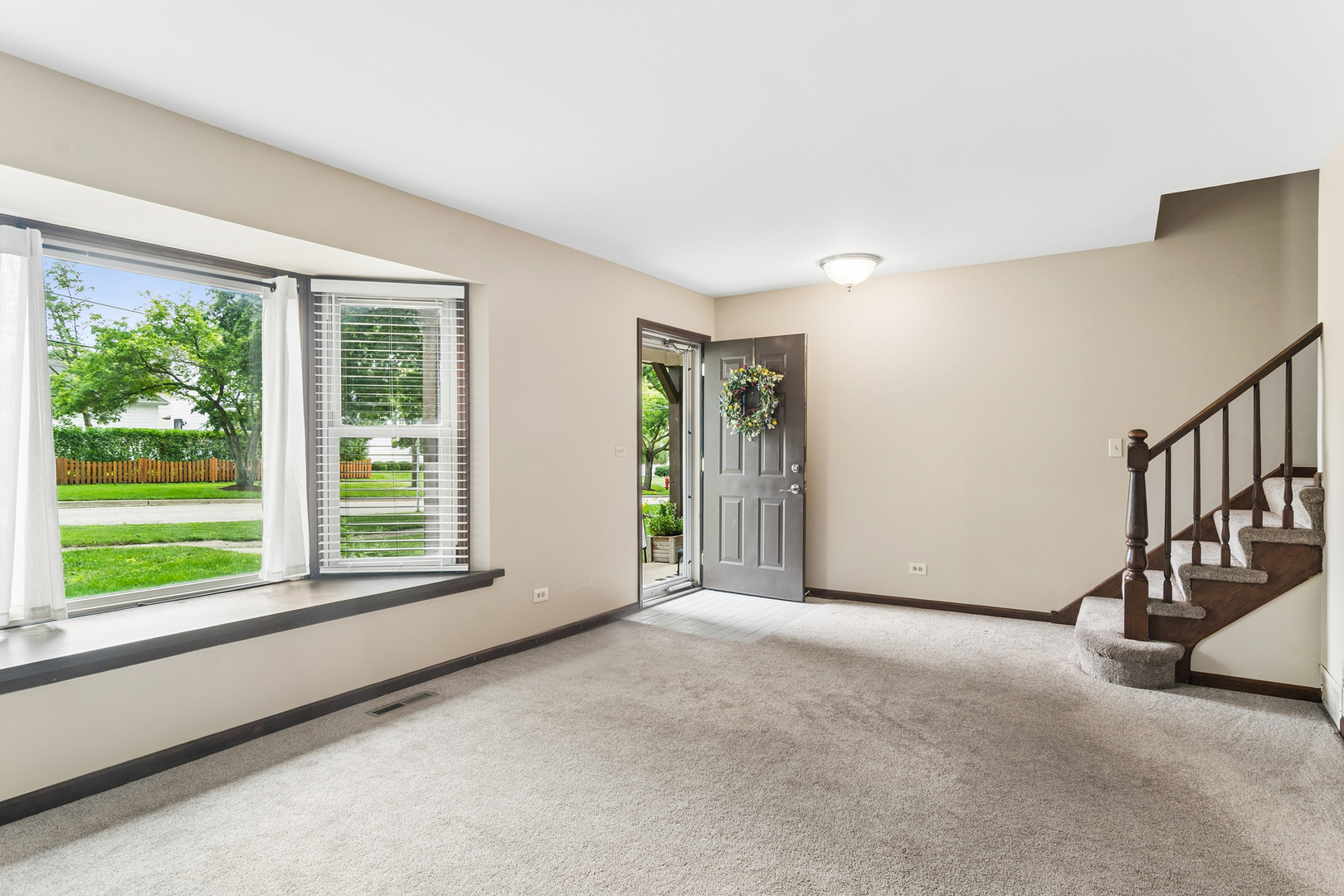 Homes for sale in Barrington, IL | 512 E Russell St, Barrington, IL 60010 | MLS# 12638441