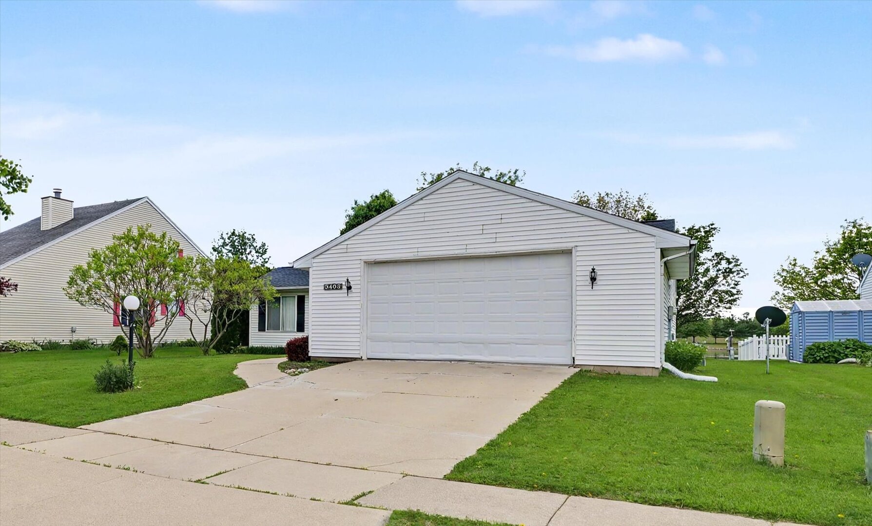 Homes for sale in Champaign, IL | 3403 Timberline Dr, Champaign, IL 61822 | MLS# 12638446