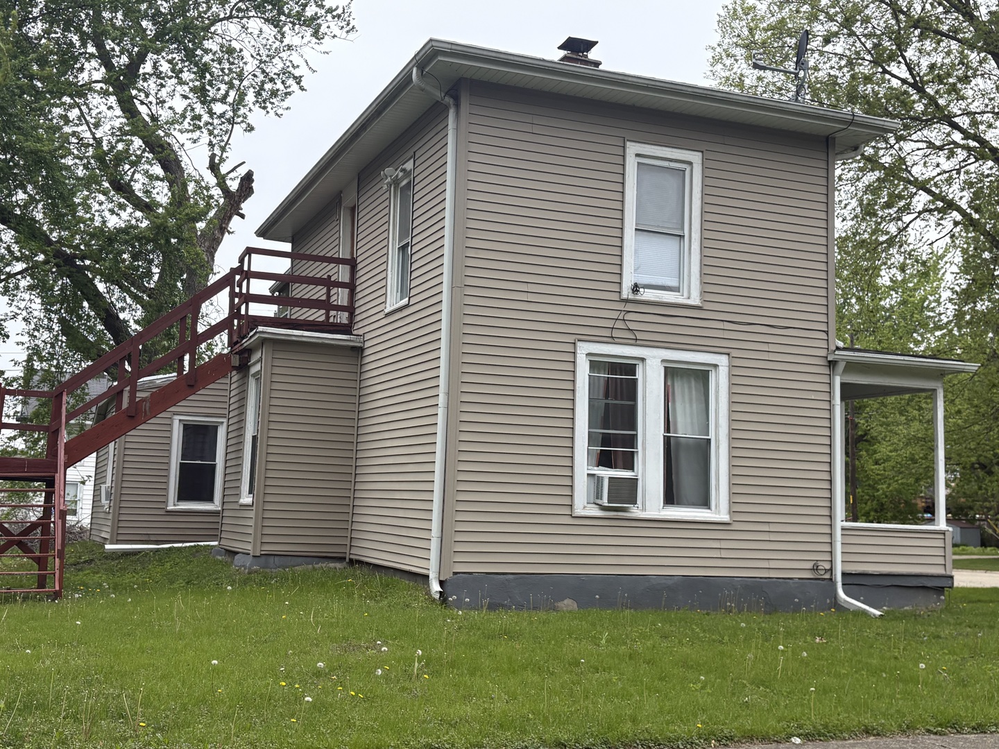 27th image of 1202 1st Ave, Rochelle, IL 61068 | MLS# 12639089