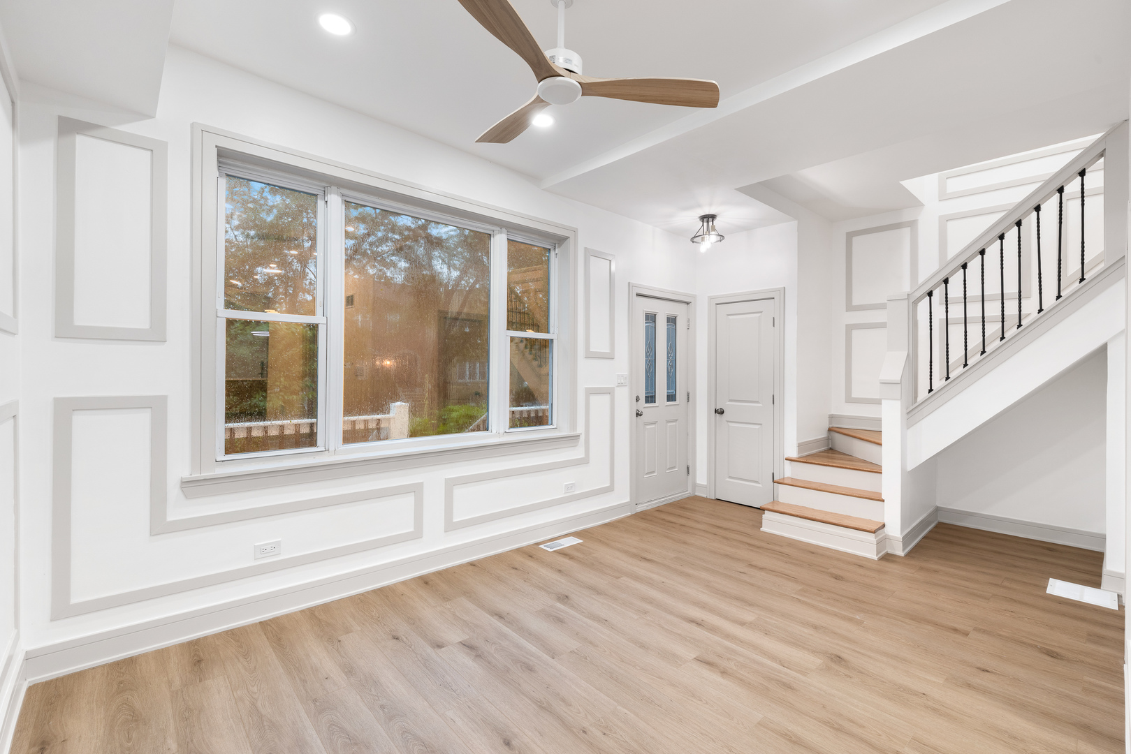 Homes for sale in Chicago, IL | 2927 N Rockwell St, Chicago, IL 60618 | MLS# 12639142