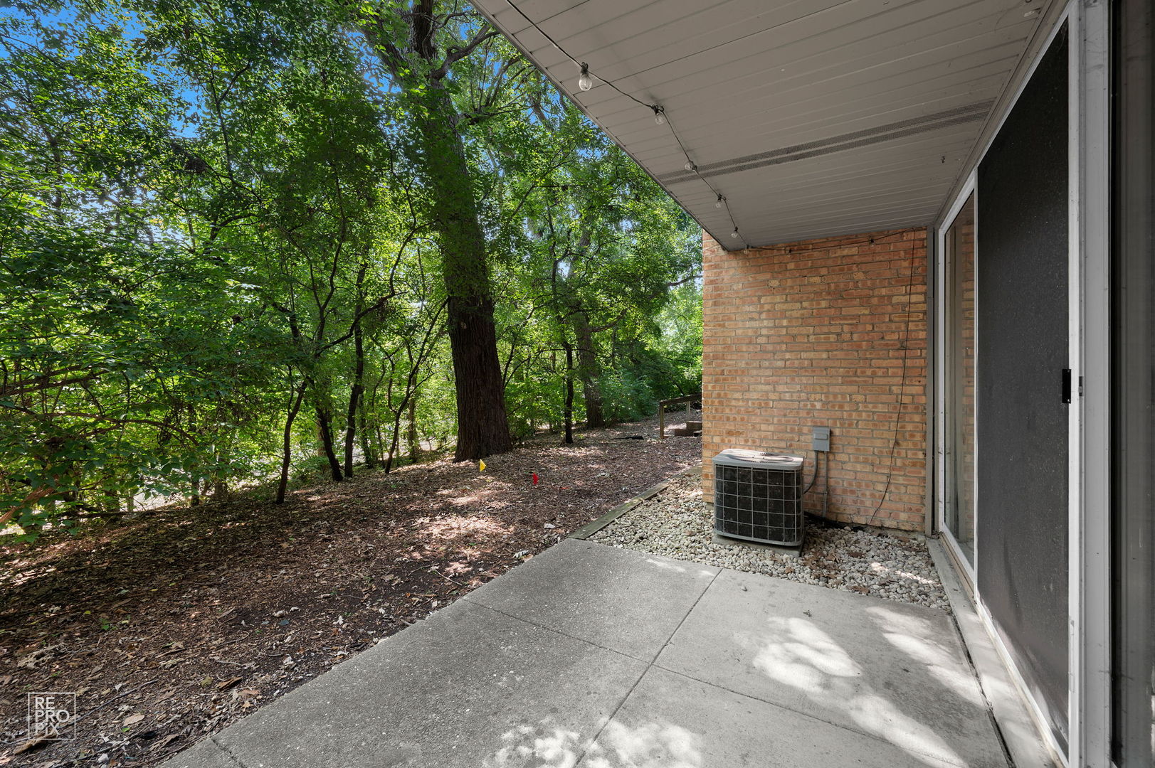 2nd image of 6010 Forest Vw Rd, Lisle, IL 60532
