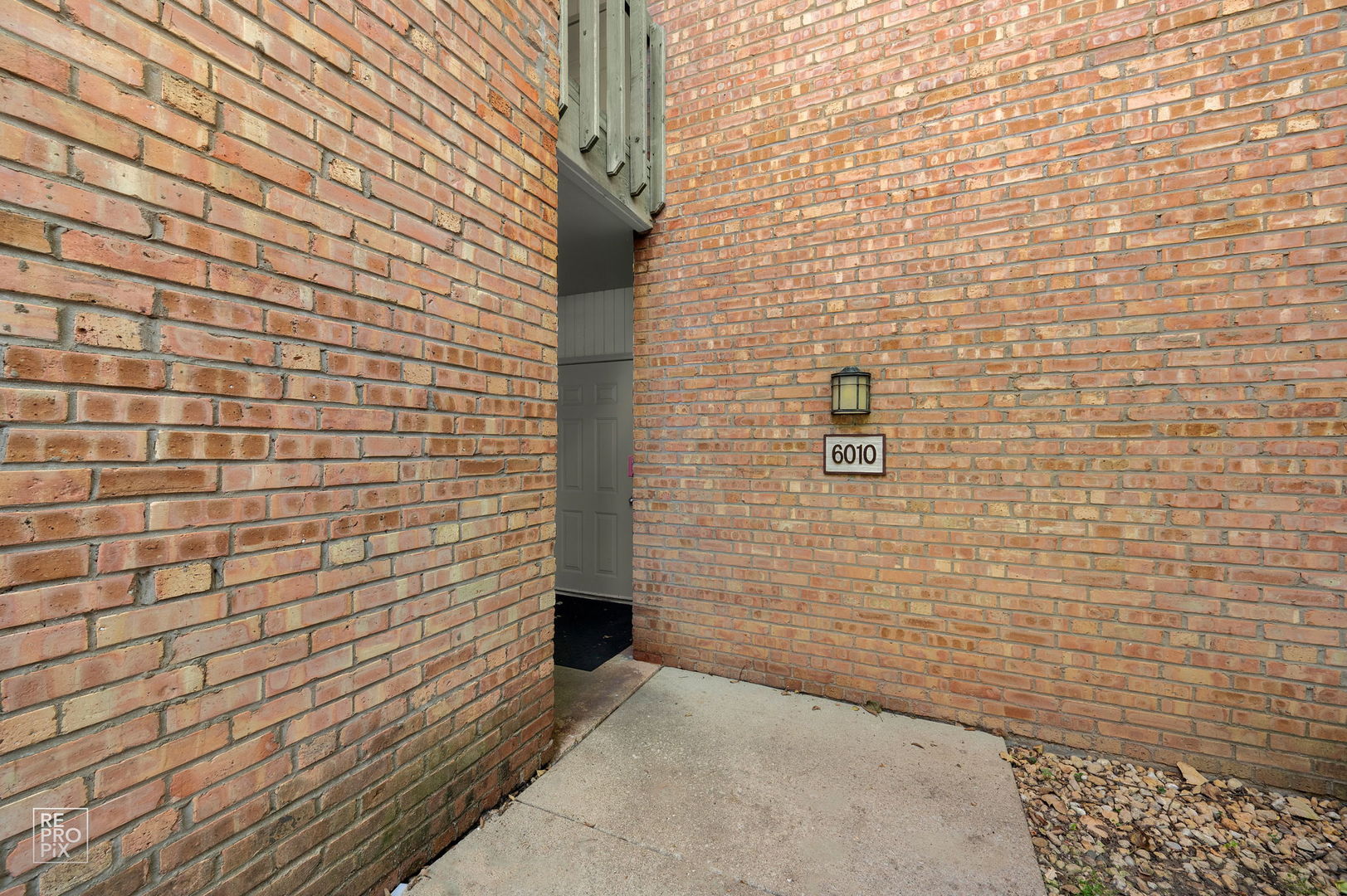 1st image of 6010 Forest View Rd #1B, Lisle, IL 60532 | MLS# 12639441