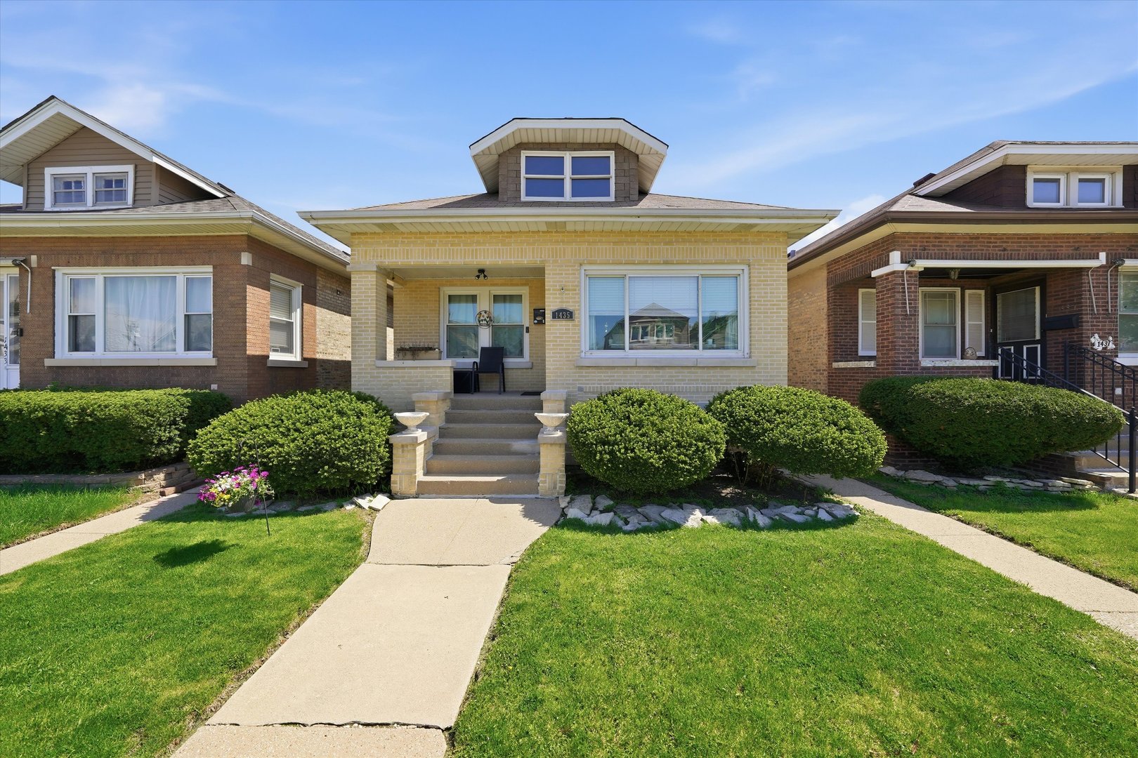 Homes for sale in Berwyn, IL | 1435 East Ave, Berwyn, IL 60402 | MLS# 12639916