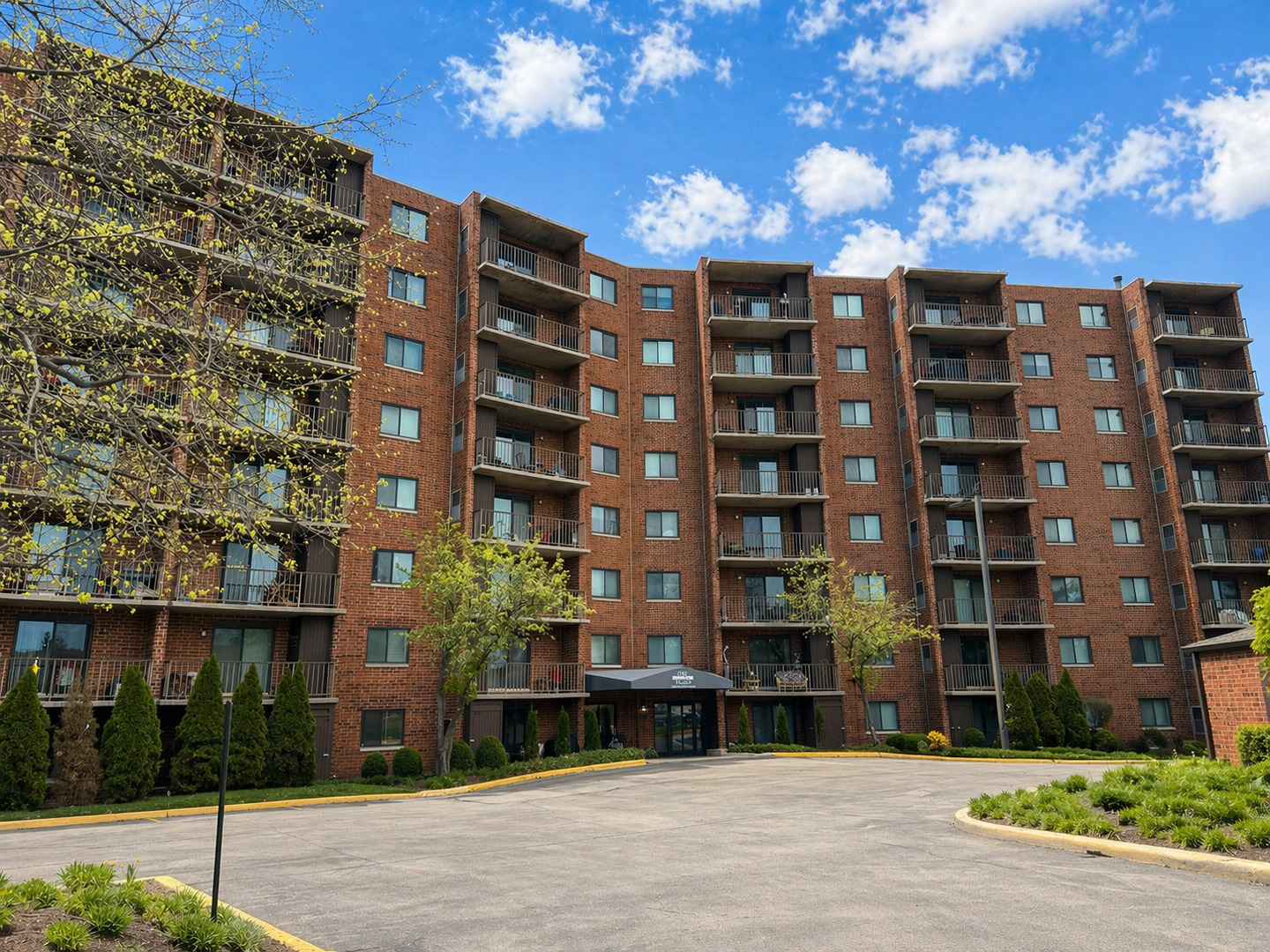 Homes for sale in Bloomingdale, IL | 1 Bloomingdale Pl, Bloomingdale, IL 60108