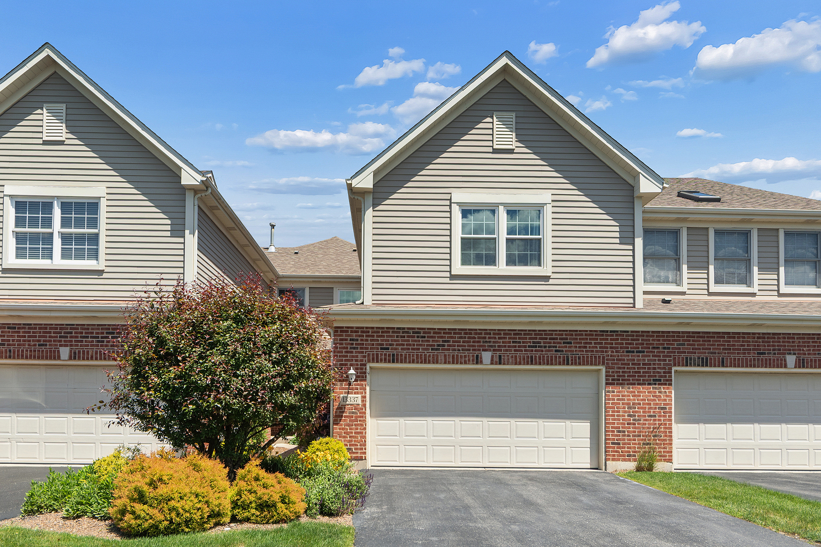 1st image of 13337 Ash Ct, Palos Heights, IL 60463 | MLS# 12640134