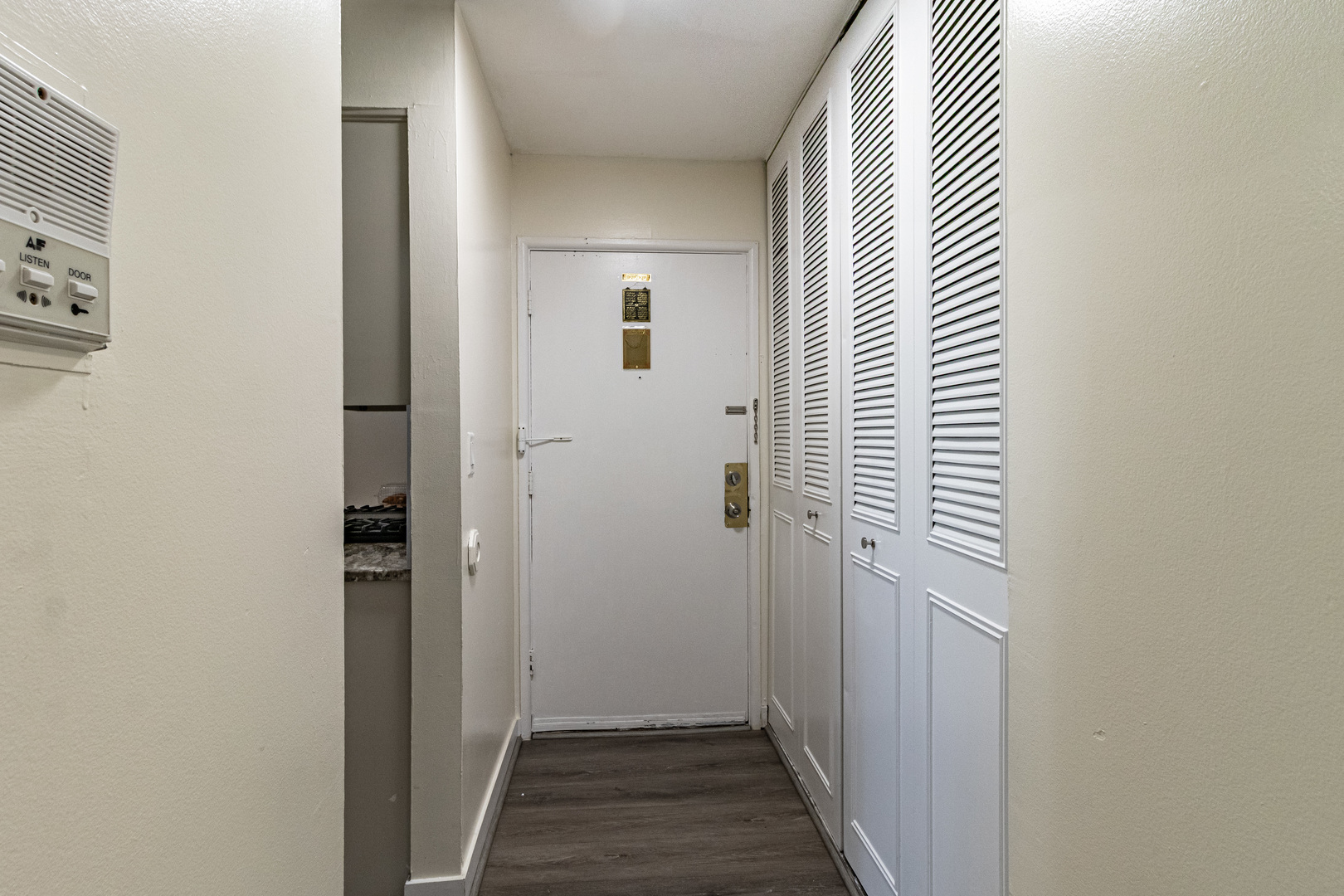 Homes for sale in Hoffman Estates, IL | 1475 Rebecca Dr #422, Hoffman Estates, IL 60194 | MLS# 12640359