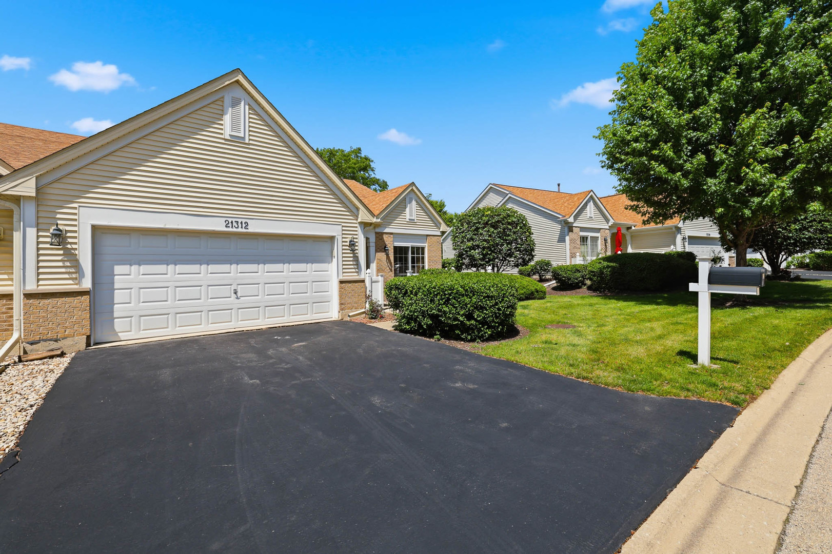 Homes for sale in Plainfield, IL | 21312 W Douglas Ln, Plainfield, IL 60544 | MLS# 12641444