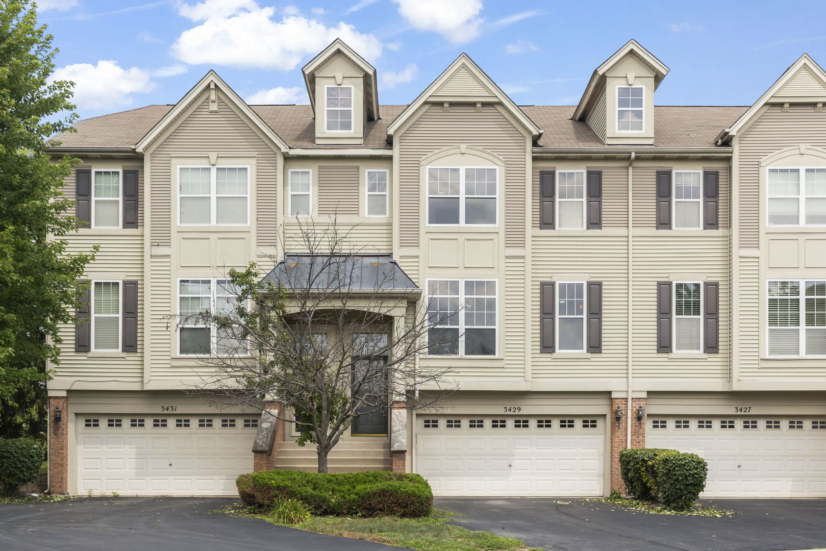 image of 3429 Bradbury Cir, Aurora, IL 60504 | MLS# 12642072