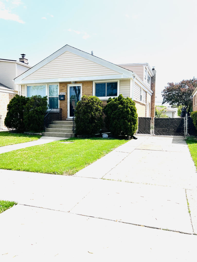 Homes for sale in Franklin Park, IL | 3529 George St, Franklin Park, IL 60131 | MLS# 12642337
