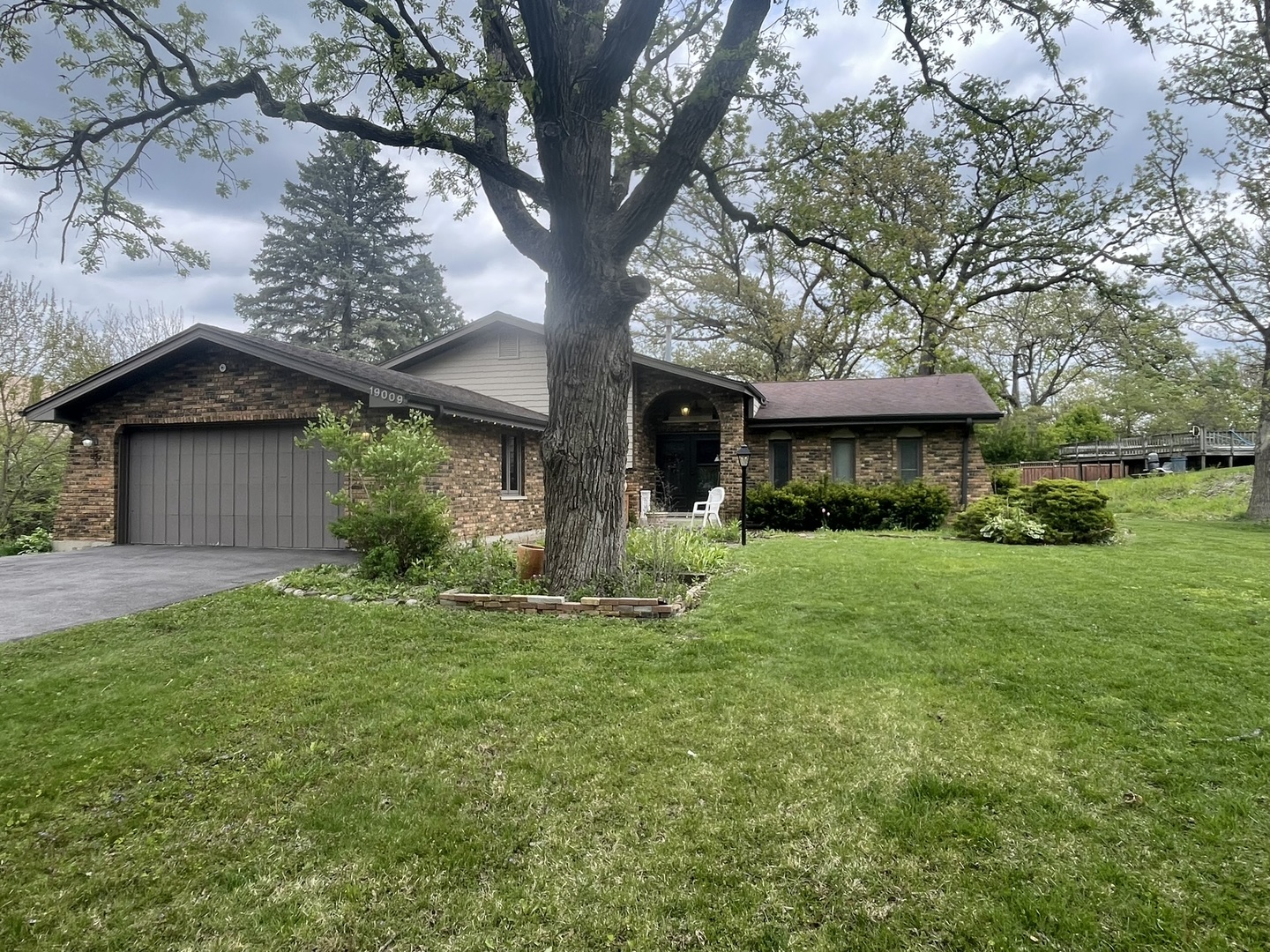 1st image of 19009 S Lynn Pkwy, Mokena, IL 60448 | MLS# 12642401