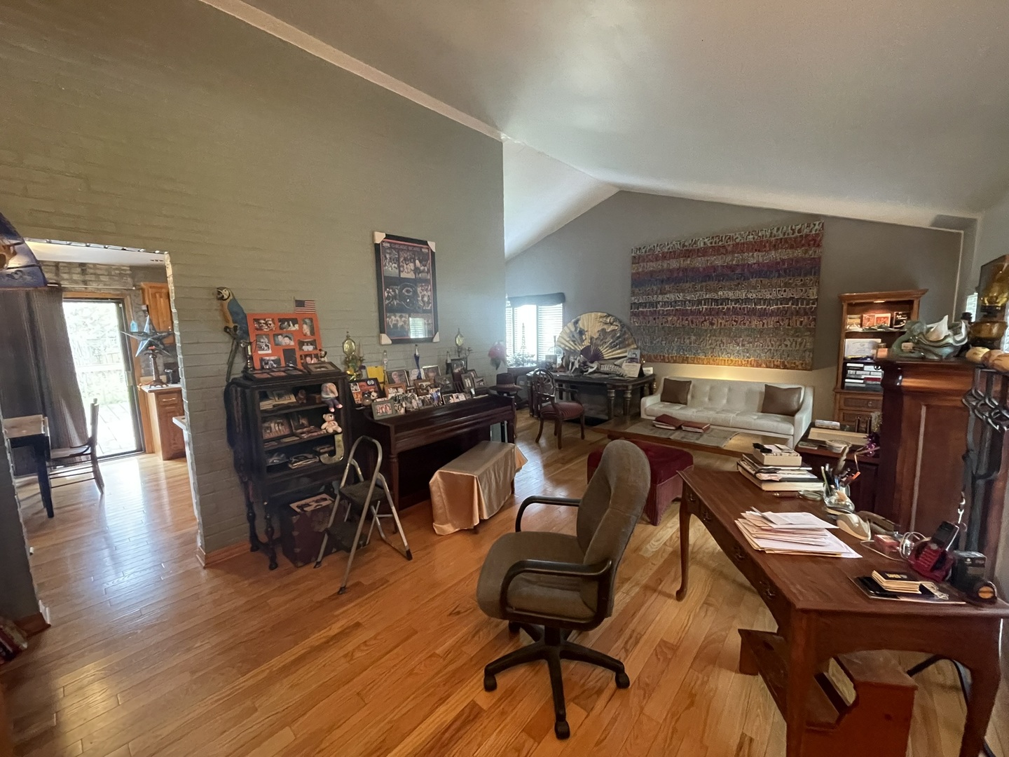 2nd image of 19009 S Lynn Pkwy, Mokena, IL 60448 | MLS# 12642401