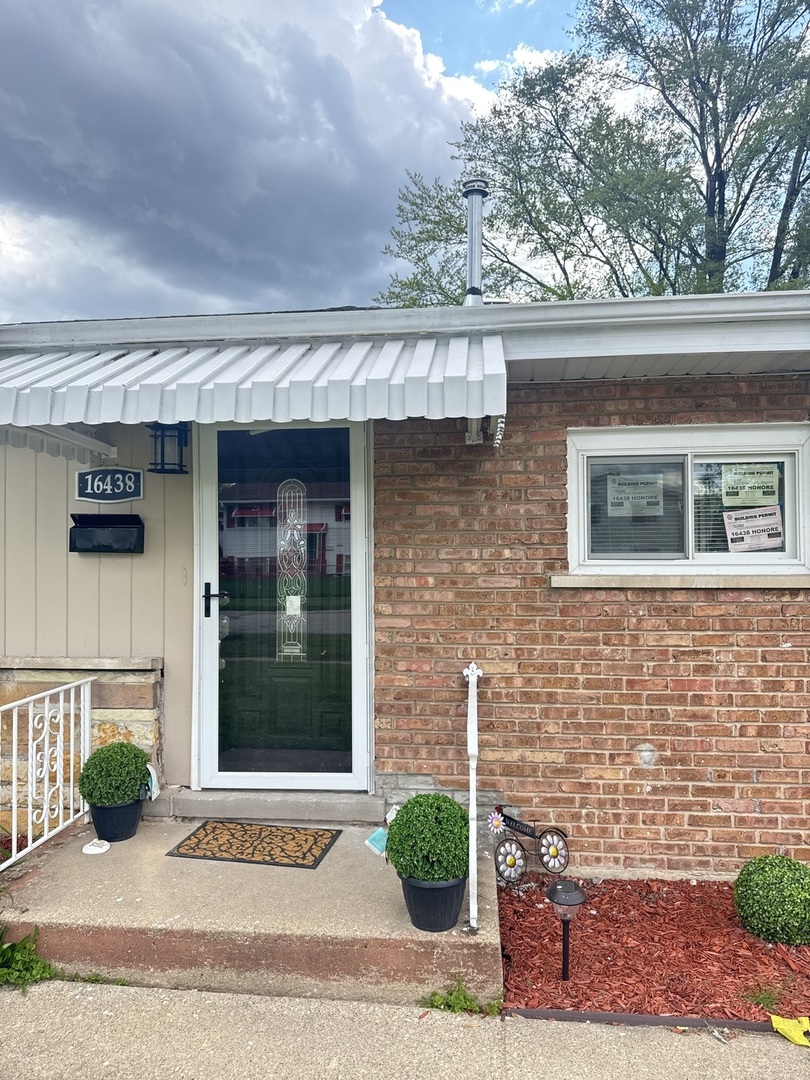 2nd image of 16438 Honore Ave, Markham, IL 60428 | MLS# 12642855