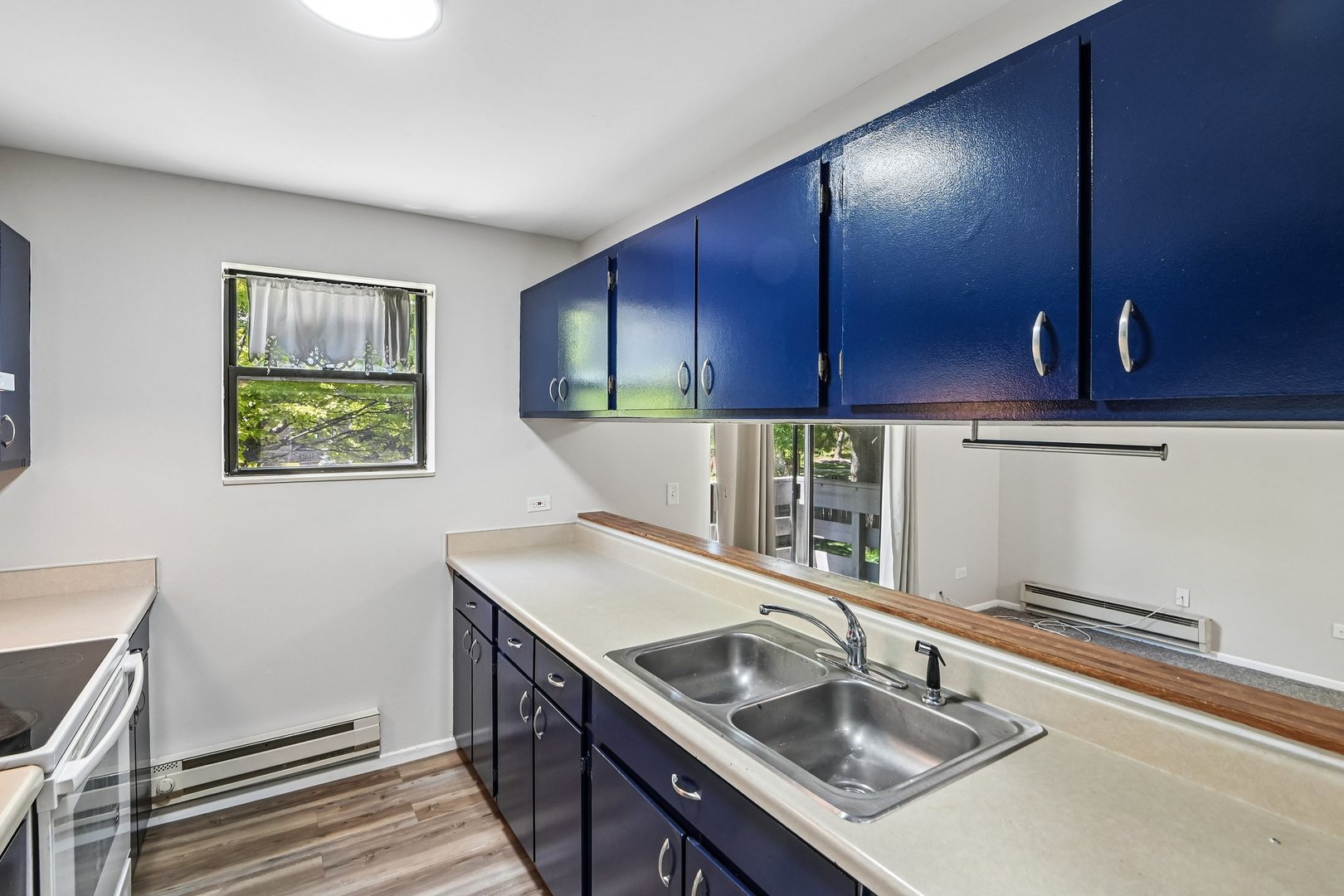Homes for sale in Palatine, IL | 1319 N Winslowe Dr #203, Palatine, IL 60074 | MLS# 12642985