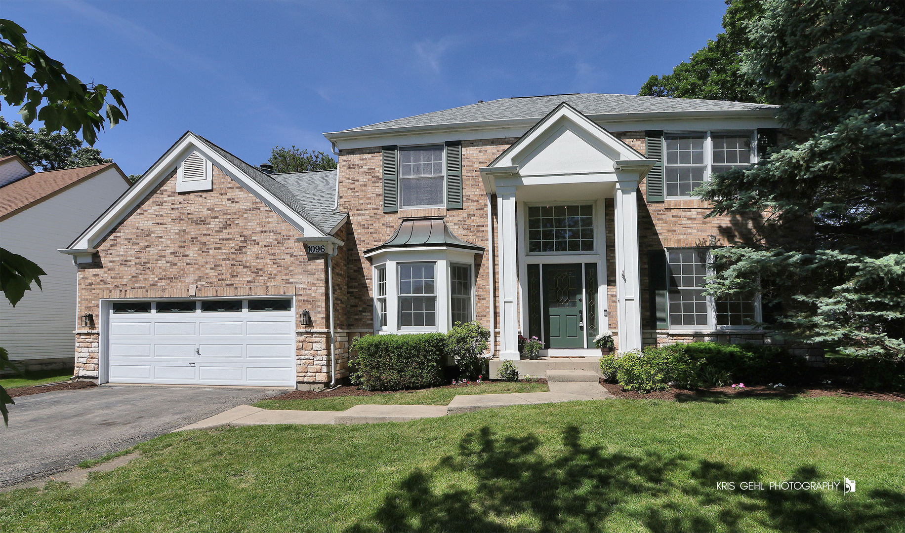 Homes for sale in Grayslake, IL | 1096 Chesapeake Blvd, Grayslake, IL 60030 | MLS# 12643026