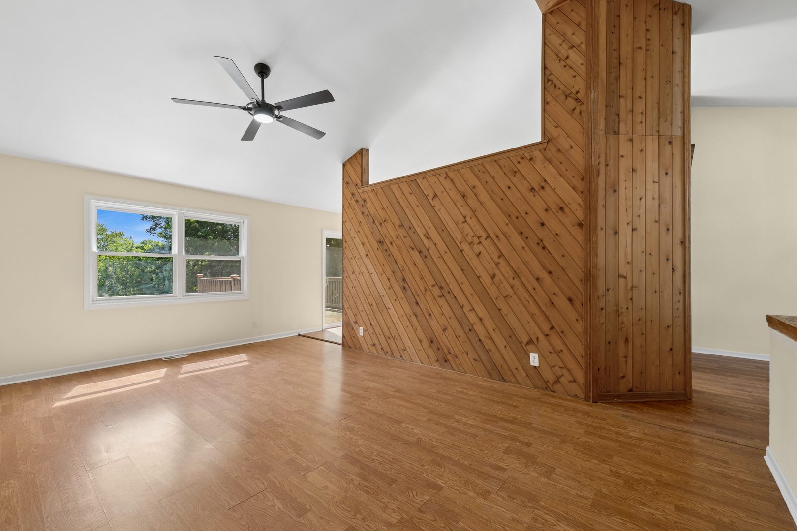 Homes for sale in Poplar Grove, IL | 204 Brandywine Dr, Poplar Grove, IL 61065 | MLS# 12643027