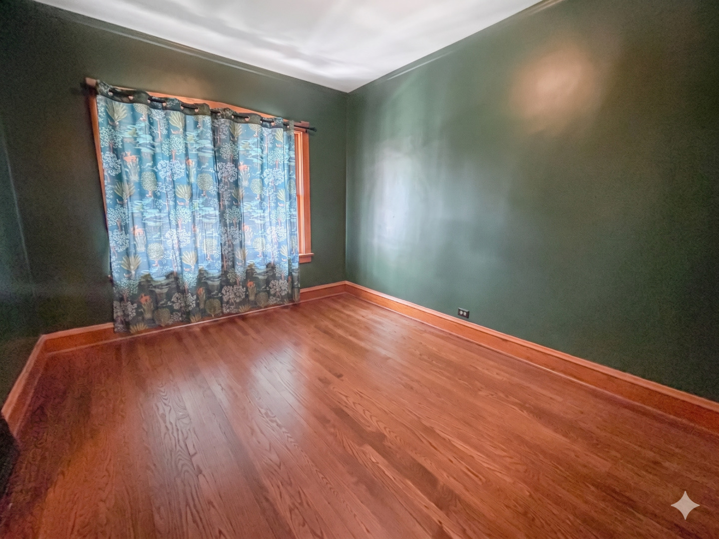 Homes for sale in Berwyn, IL | 2719 Euclid Ave, Berwyn, IL 60402 | MLS# 12644366