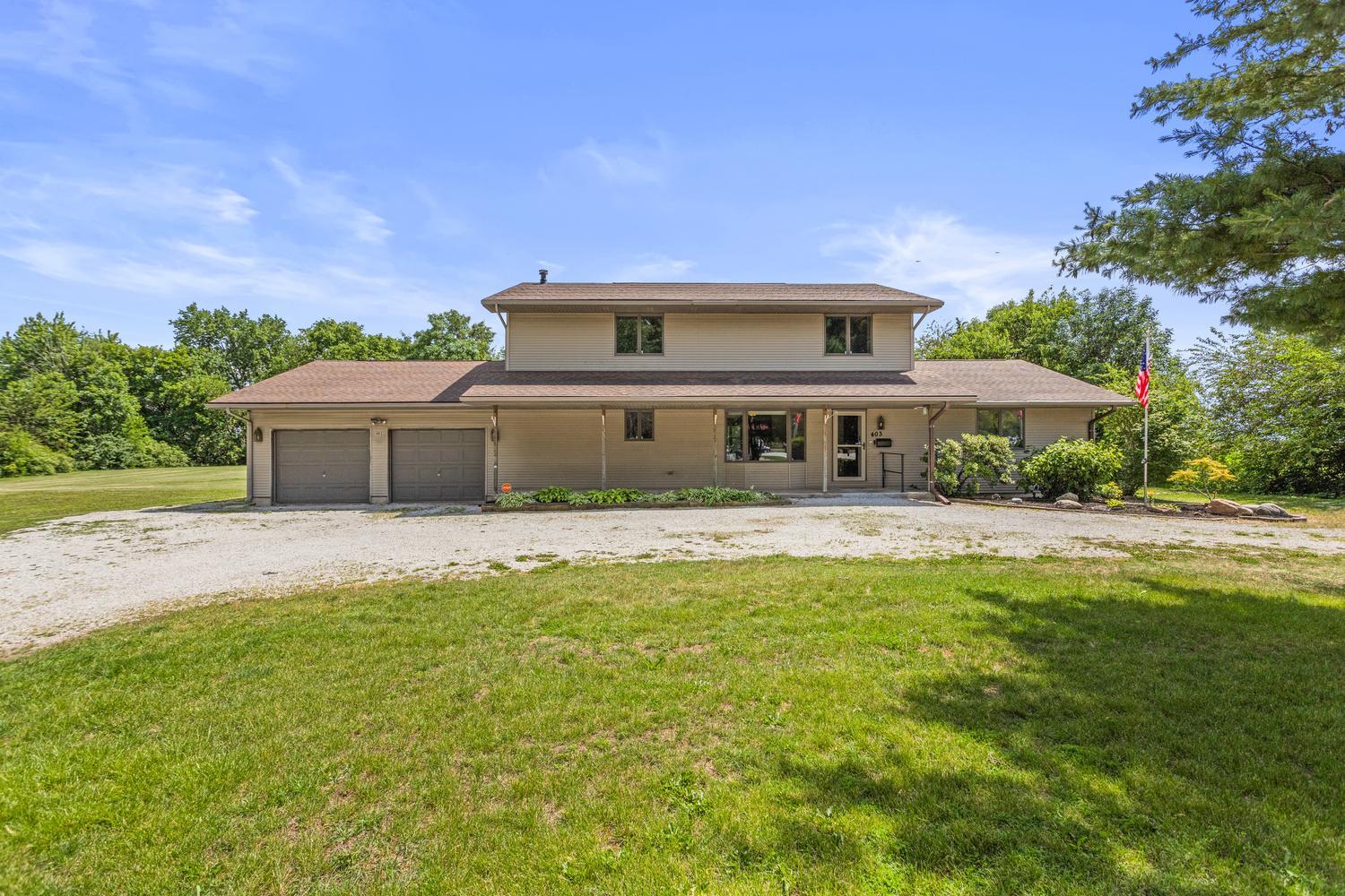 Homes for sale in Tolono, IL | 403 Woodworth Dr, Tolono, IL 61880 | MLS# 12645379