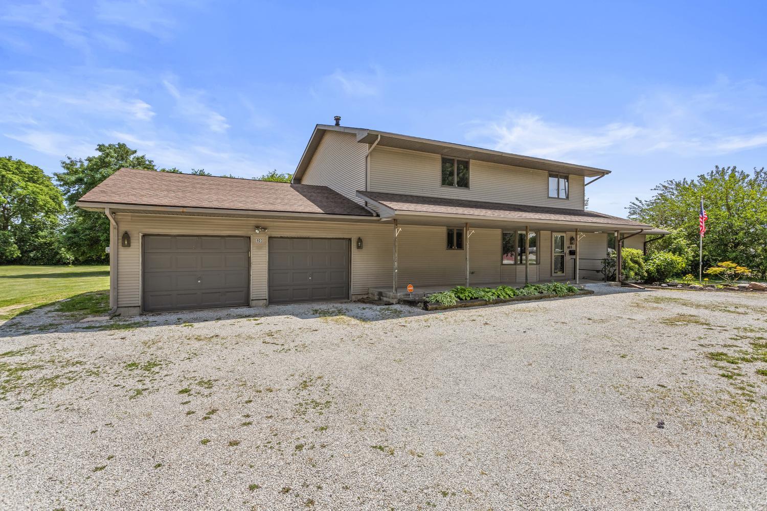Homes for sale in Tolono, IL | 403 Woodworth Dr, Tolono, IL 61880 | MLS# 12645379
