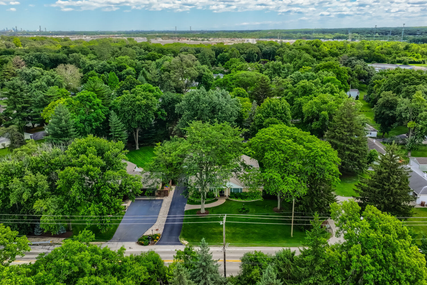 2nd image of 8035 Wolf Rd, La Grange, IL 60525 | MLS# 12645424