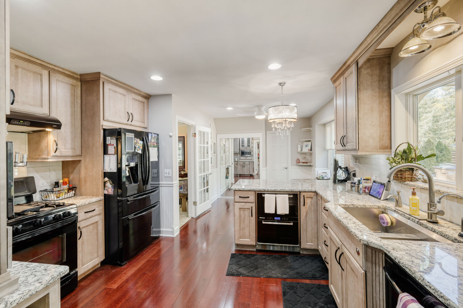 4th image of 8035 Wolf Rd, La Grange, IL 60525 | MLS# 12645424