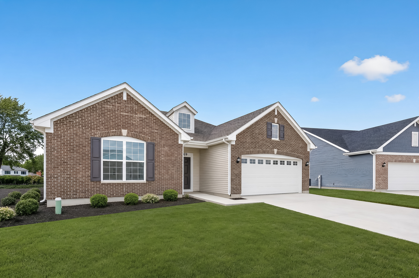 Homes for sale in Aurora, IL | 369 Cottrell Ln, Aurora, IL 60506 | MLS# 12645459
