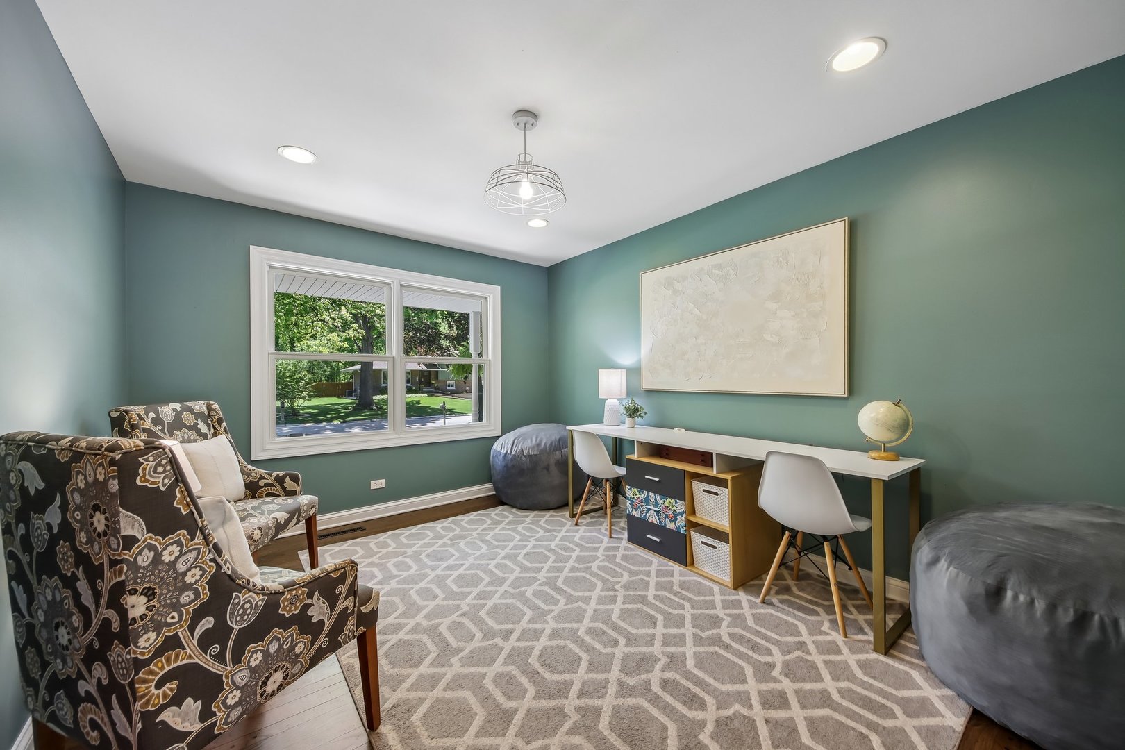Homes for sale in Libertyville, IL | 15460 W Wildwood Ct, Libertyville, IL 60048 | MLS# 12646205
