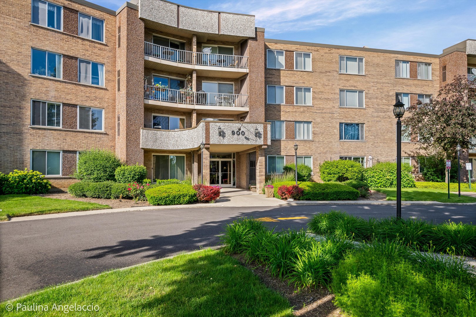 Homes for sale in Palatine, IL | 900 E Wilmette Rd #219, Palatine, IL 60074 | MLS# 12646210