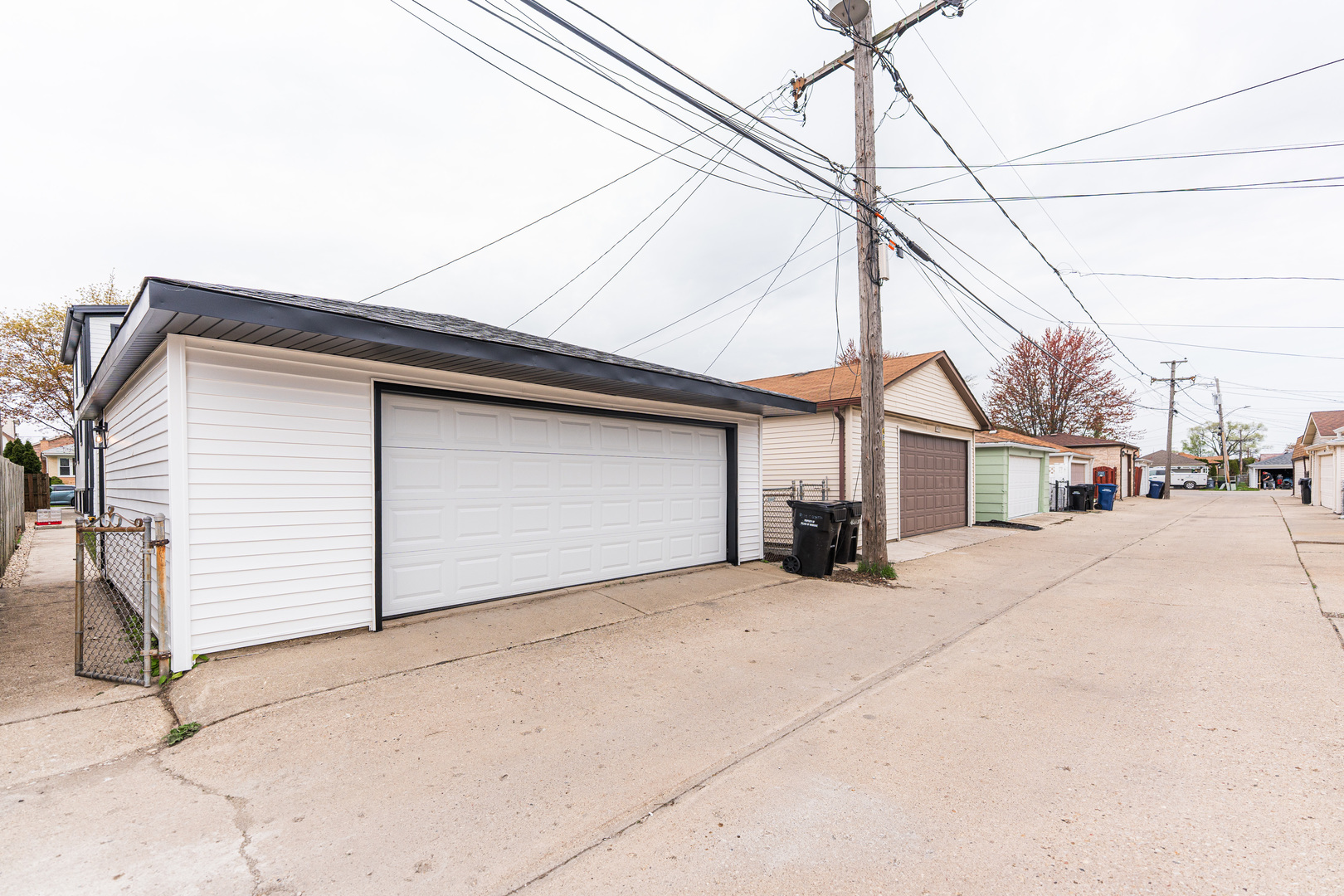 Homes for sale in Norridge, IL | 4129 N Oketo Ave, Norridge, IL 60706 | MLS# 12646603