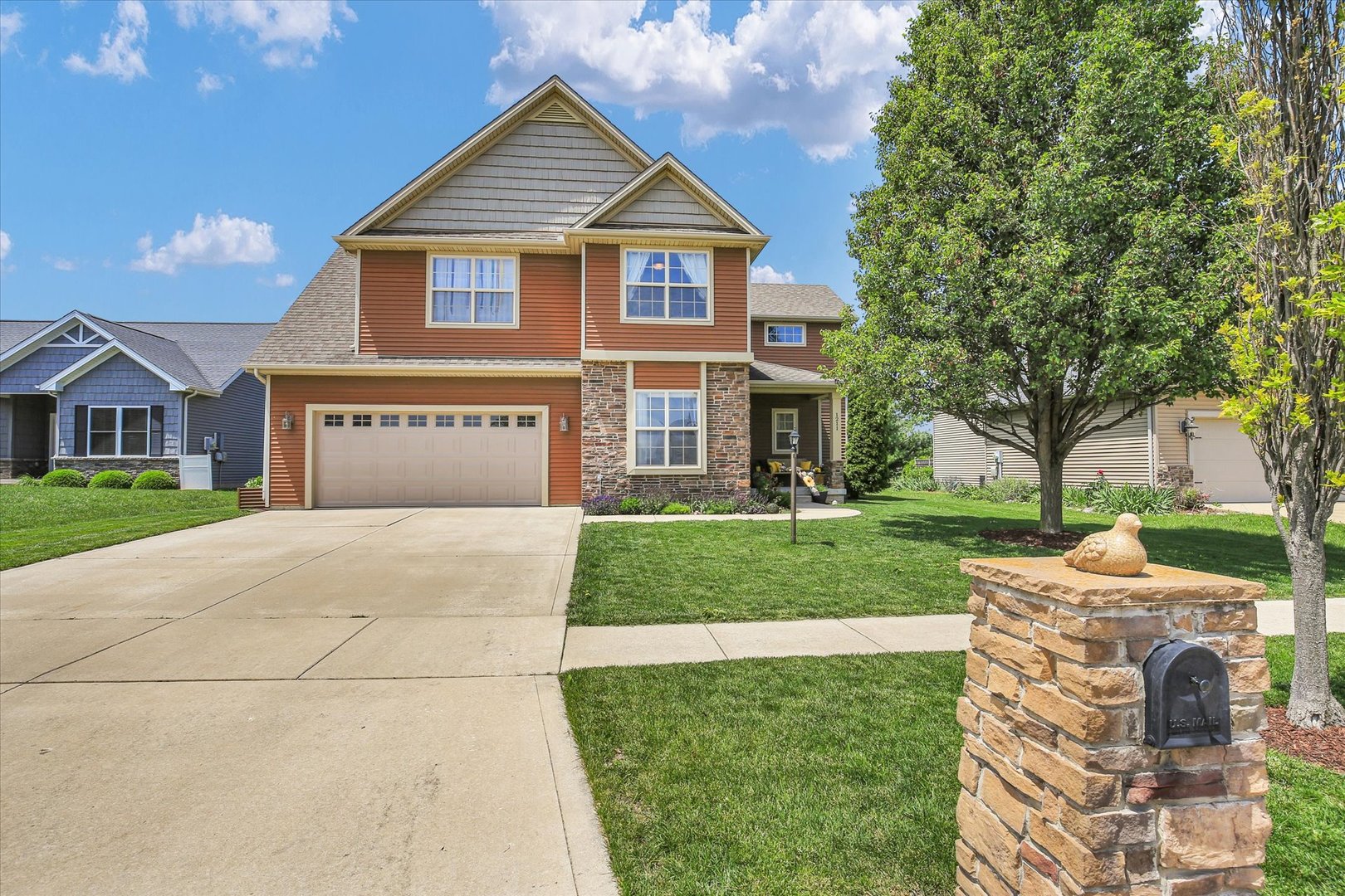 Homes for sale in Savoy, IL | 1211 Fieldstone Dr, Savoy, IL 61874 | MLS# 12646985