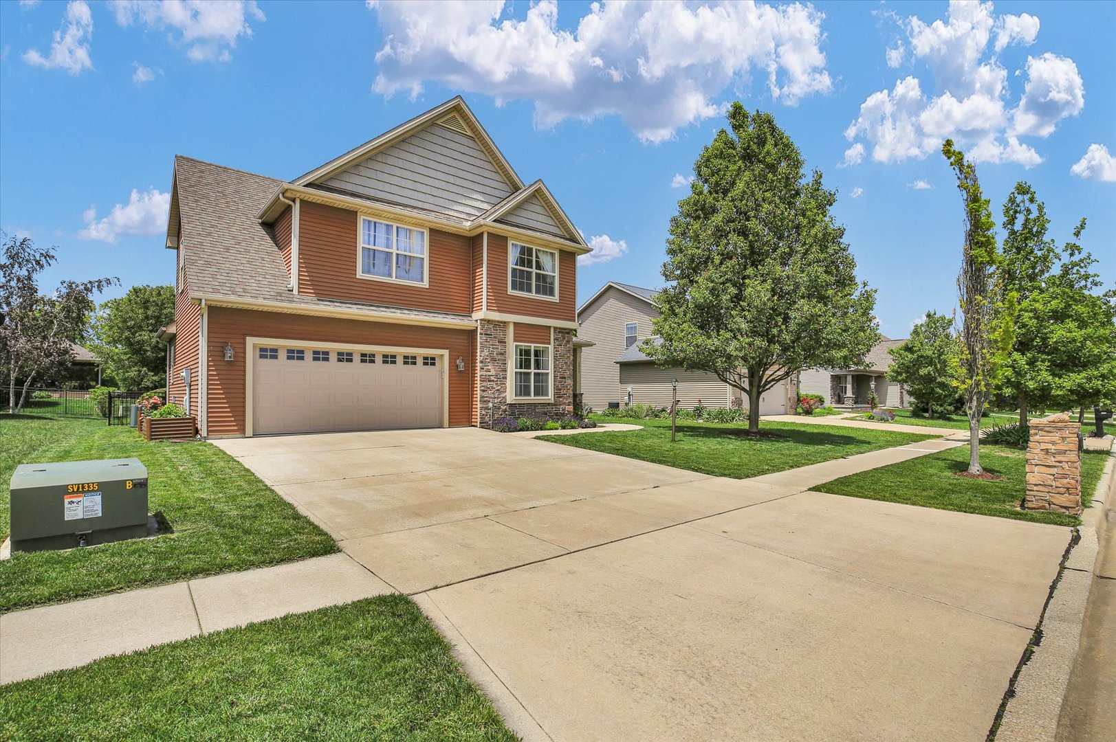 Homes for sale in Savoy, IL | 1211 Fieldstone Dr, Savoy, IL 61874 | MLS# 12646985