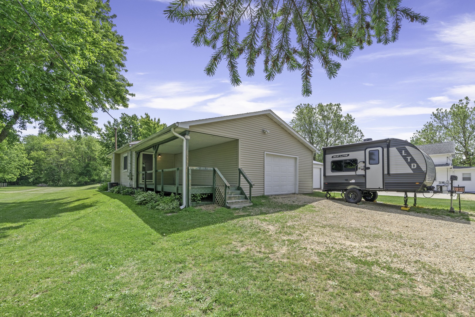 Homes for sale in Paw Paw, IL | 237 Chapman St, Paw Paw, IL 61353 | MLS# 12647016