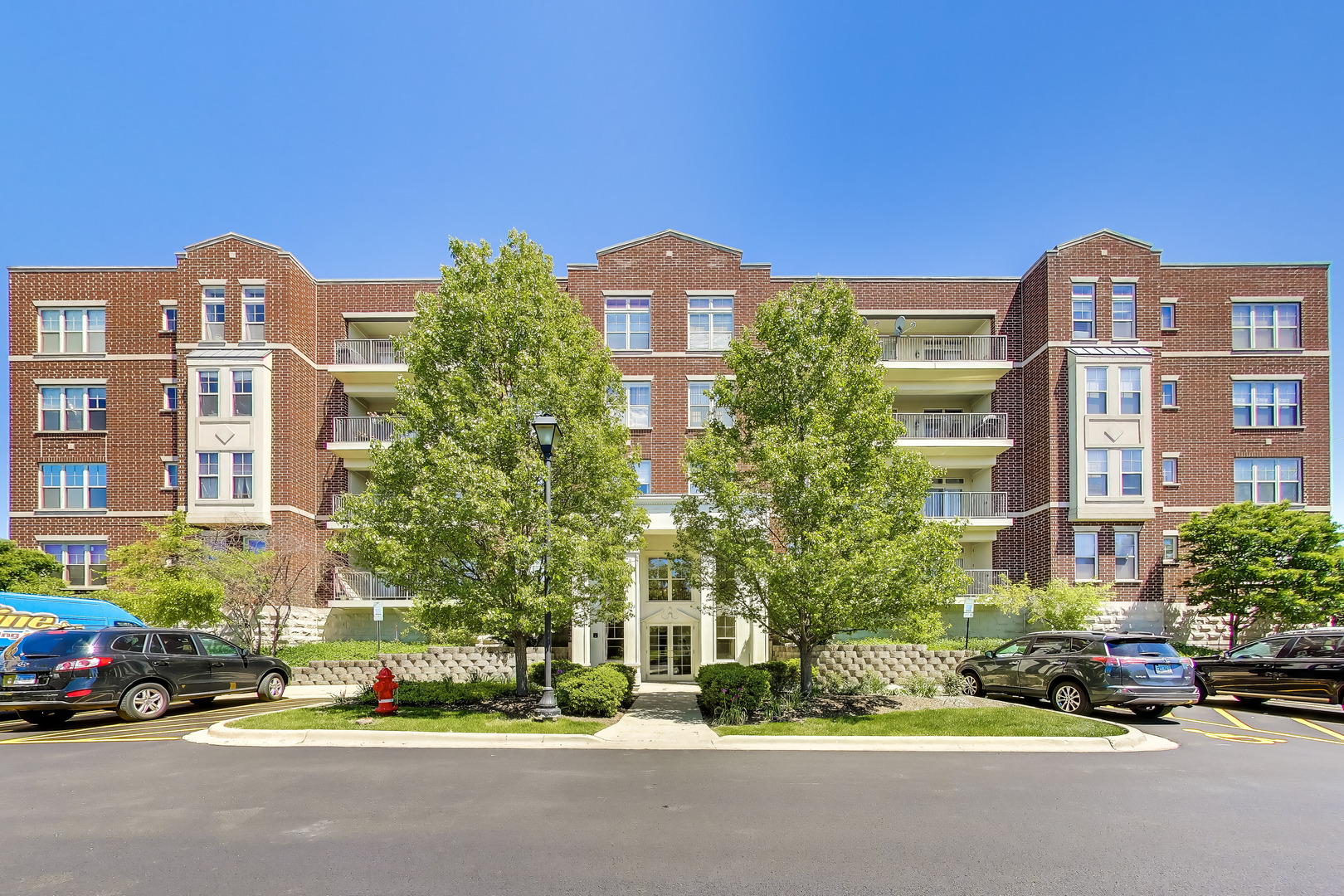 Homes for sale in Wheeling, IL | 511 Prestwick Ln #307, Wheeling, IL 60090 | MLS# 12647644