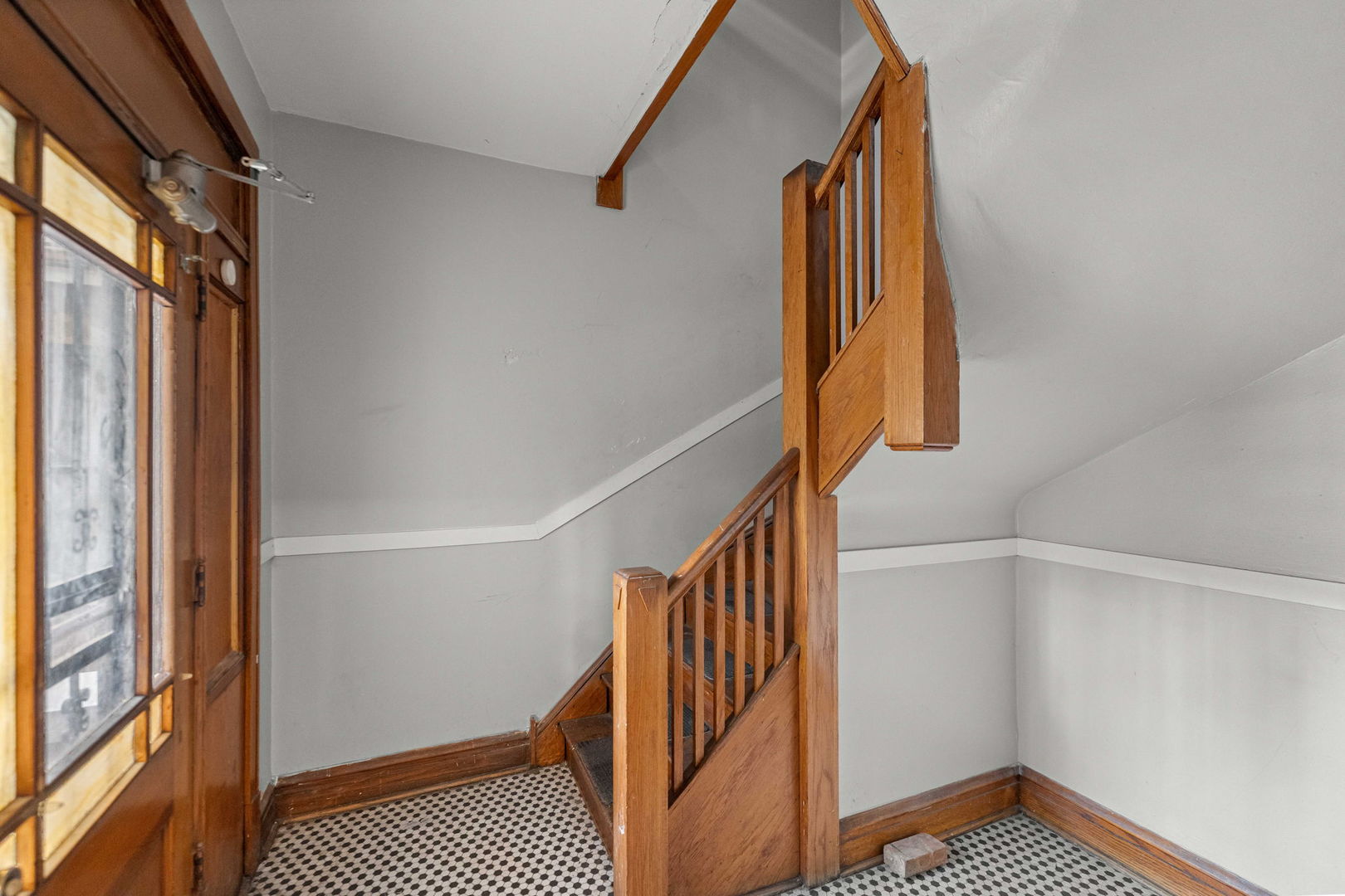 Homes for sale in Chicago, IL | 6811 S Washtenaw Ave, Chicago, IL 60629 | MLS# 12647844