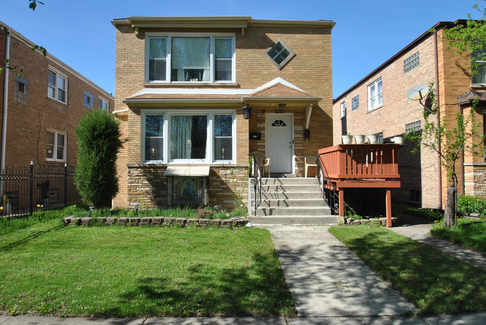 1st image of 4916 W Montrose Ave, Chicago, IL 60641 | MLS# 12647973