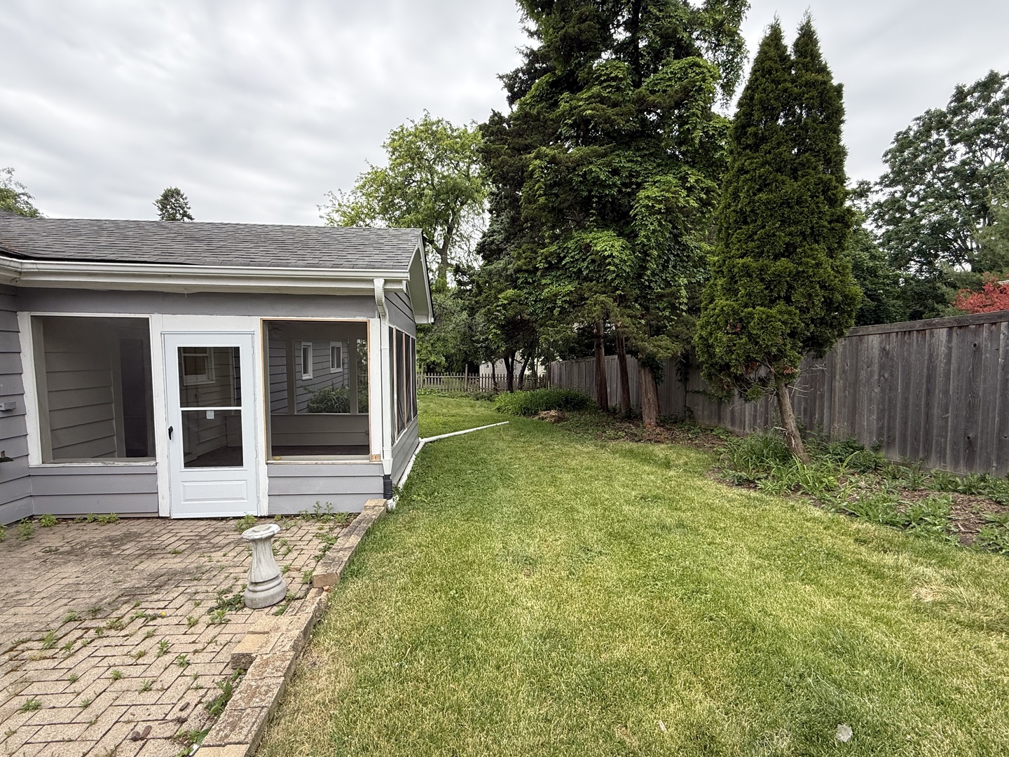 Homes for sale in Wheaton, IL | 117 E Elm St, Wheaton, IL 60189 | MLS# 12648782