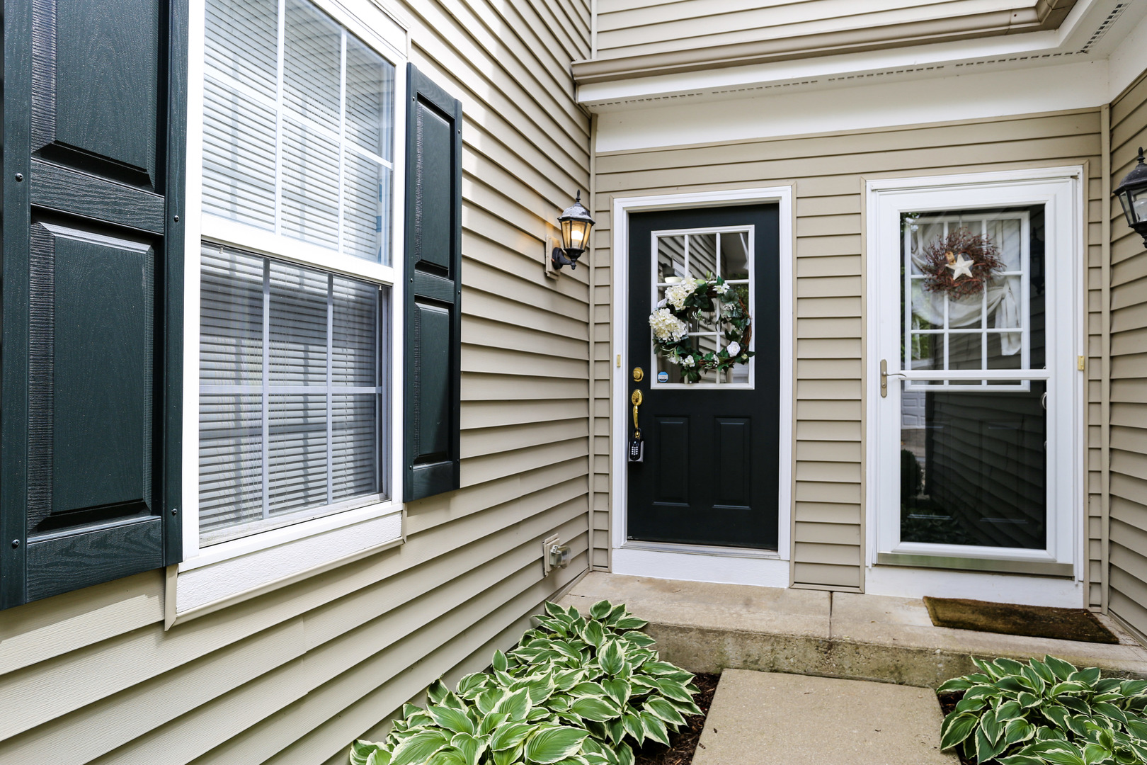 Homes for sale in Johnsburg, IL | 2725 Kendall Xing #2725, Johnsburg, IL 60050 | MLS# 12648801