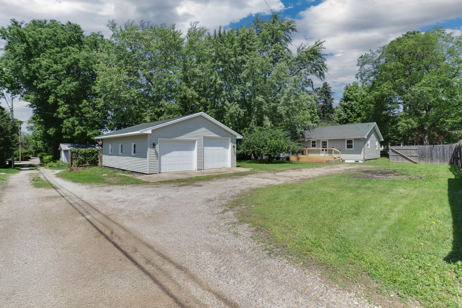 3rd image of 602 W 3Rd St, Delavan, IL 61734 | MLS# 12649450