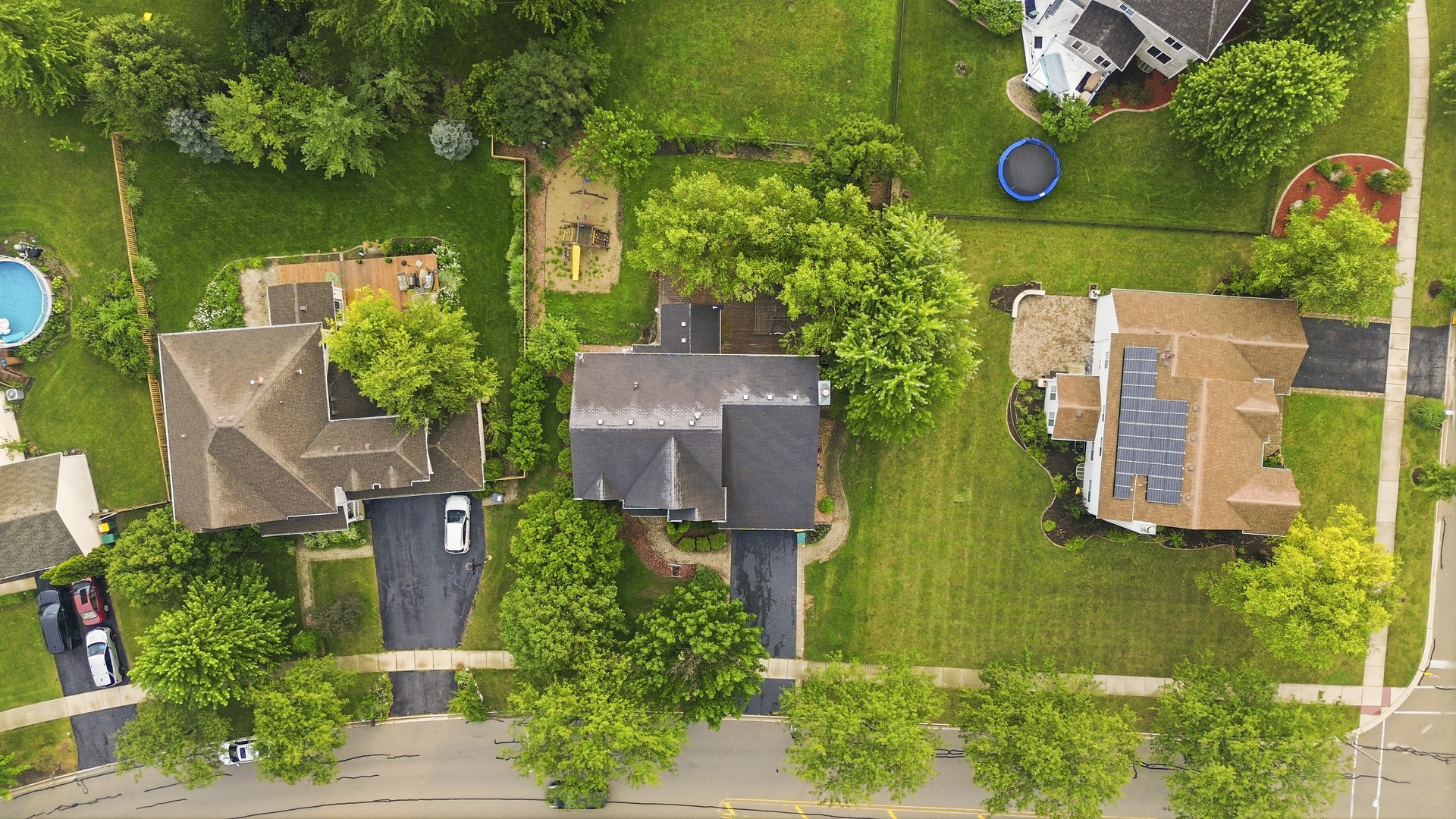 2nd image of 12716 S Meadow Ln, Plainfield, IL 60585 | MLS# 12649487