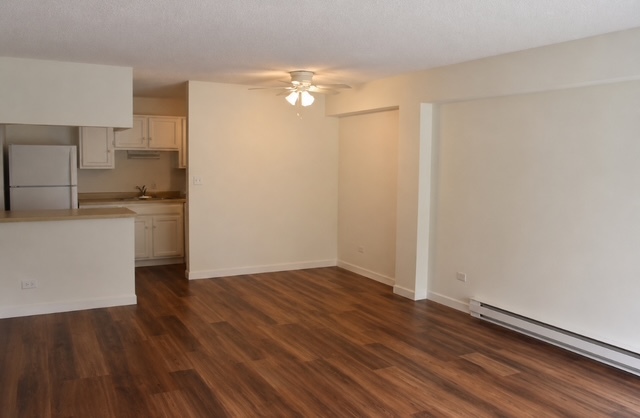 Homes for sale in Lombard, IL | 2222 S Stewart Ave #1H, Lombard, IL 60148 | MLS# 12649625