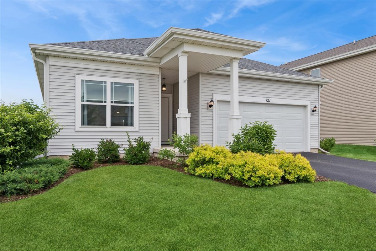 Homes for sale in Elburn, IL | 721 Cherry Cir, Elburn, IL 60119 | MLS# 12649753