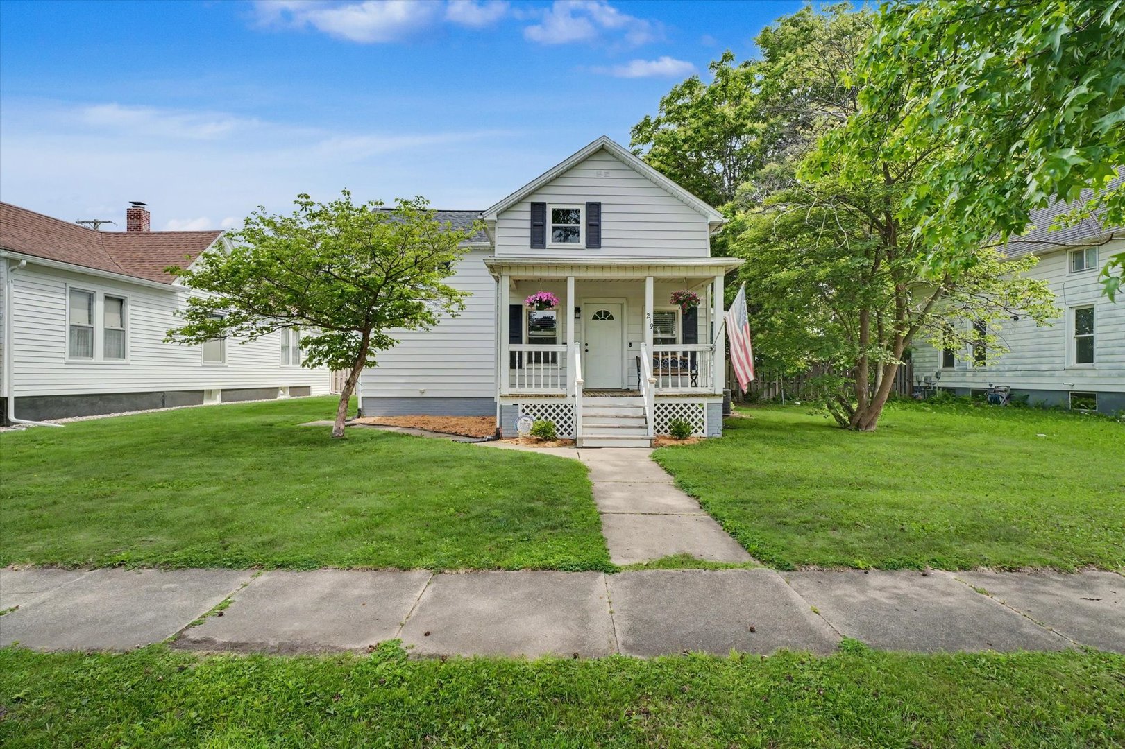 Homes for sale in Paxton, IL | 219 E Orleans, Paxton, IL 60957 | MLS# 12649916