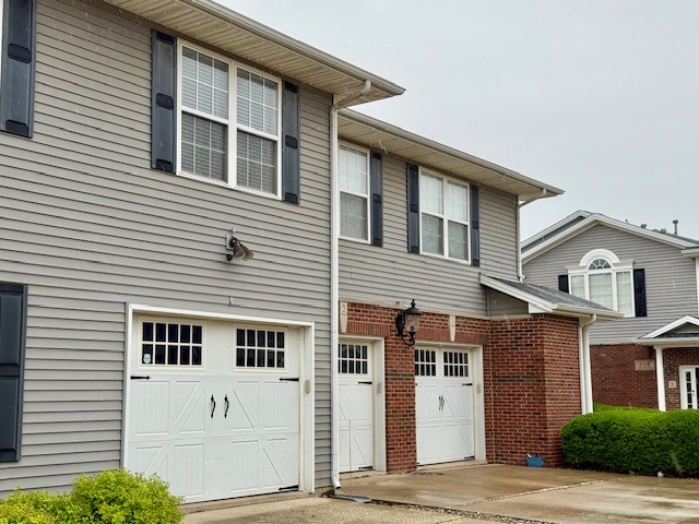 2nd image of 103 Yorkminster Ln #2, Savoy, IL 61874 | MLS# 12650042