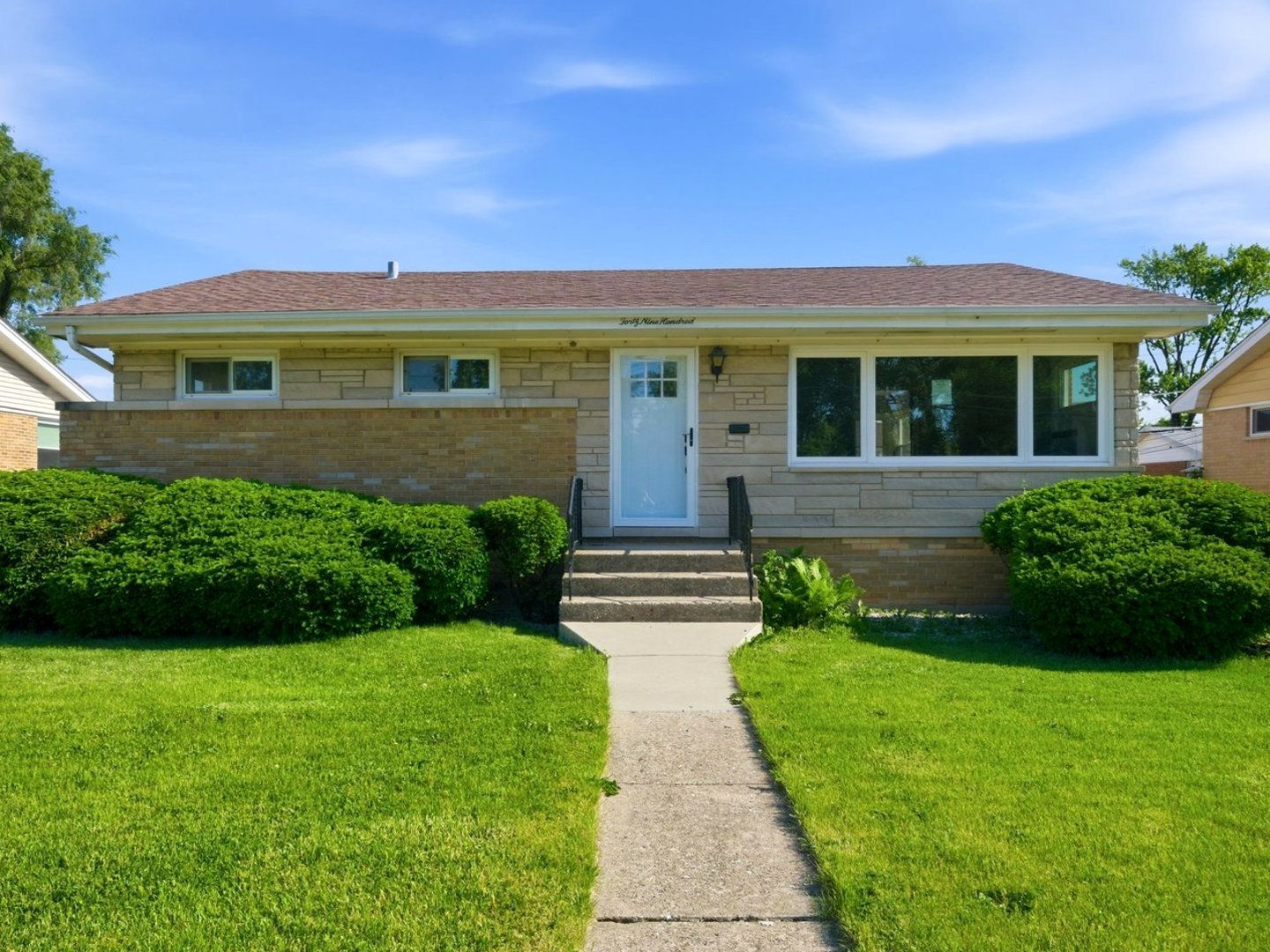 Homes for sale in Hillside, IL | 4900 W Hawthorne Ave, Hillside, IL 60162 | MLS# 12650163