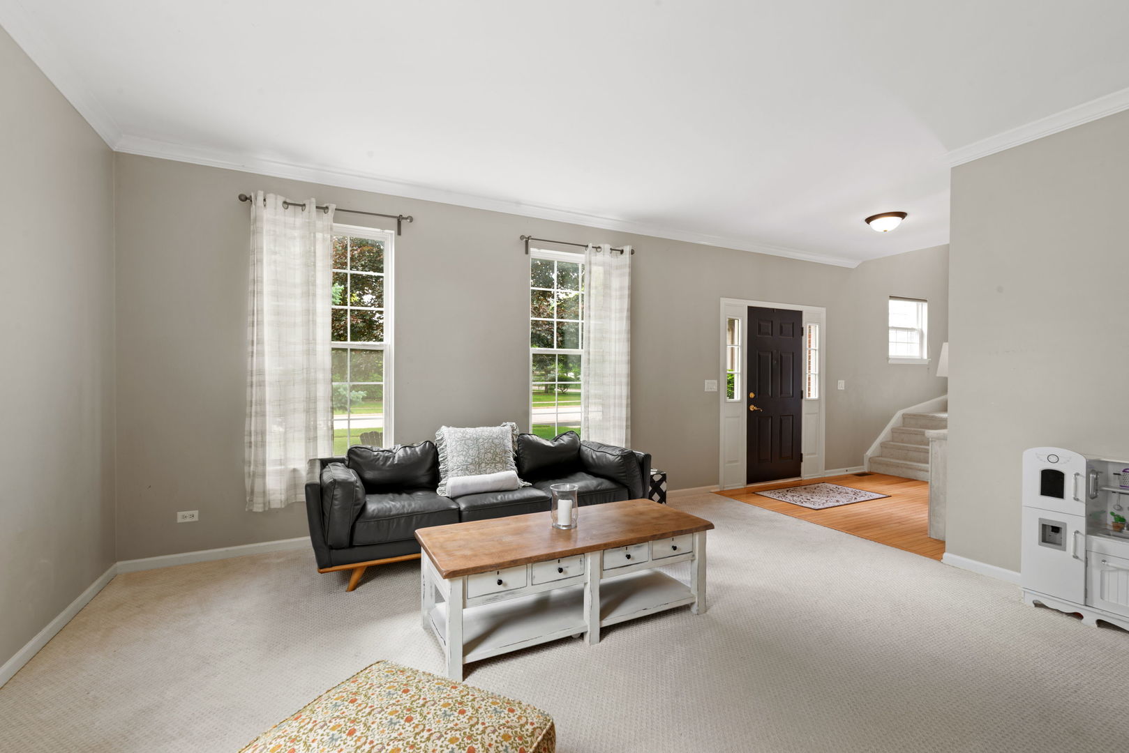 Homes for sale in St. Charles, IL | 110 Saint Germain Pl, St. Charles, IL 60175 | MLS# 12650722
