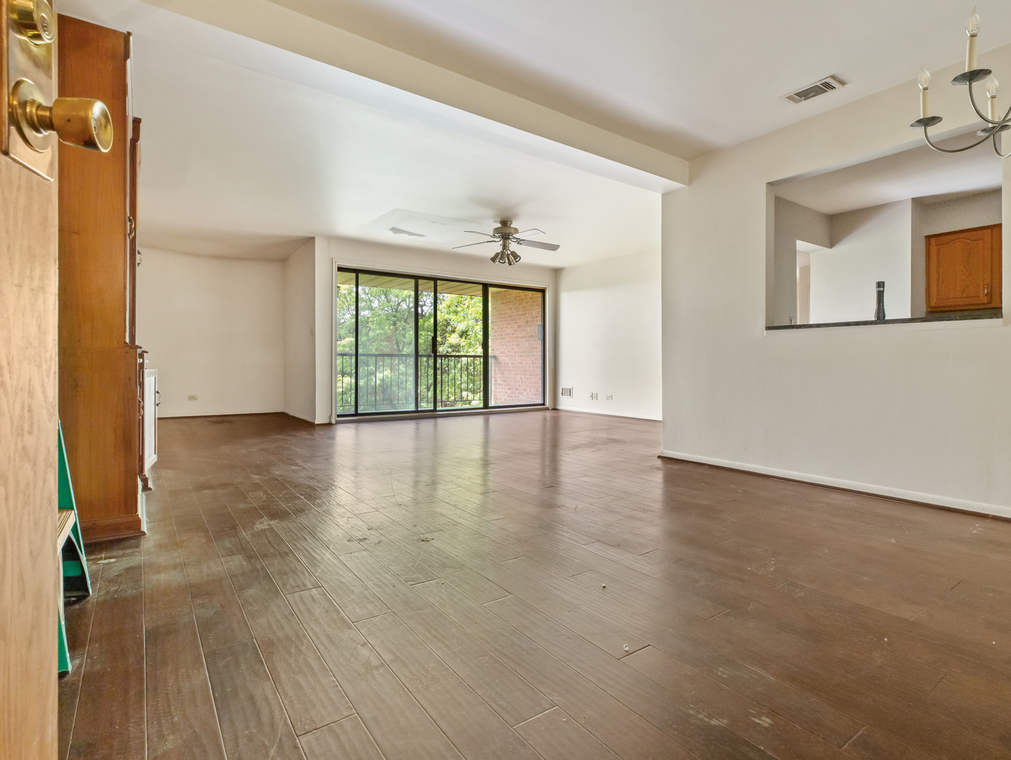 Homes for sale in Darien, IL | 709 79Th St #404, Darien, IL 60561 | MLS# 12651702